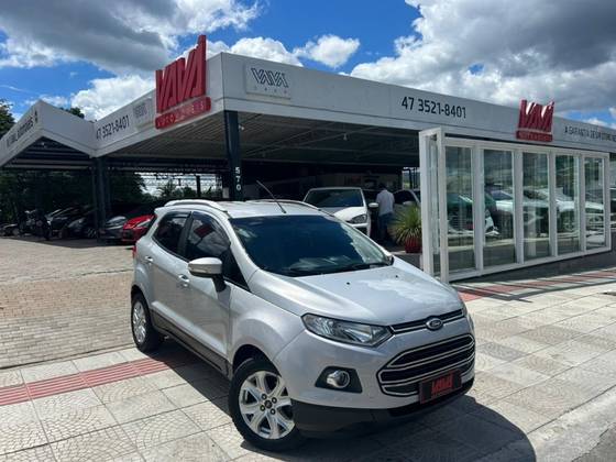 FORD ECOSPORT 1.6 TITANIUM 16V FLEX 4P MANUAL FORD ECOSPORT 1.6 TITANIUM 16V FLEX 4P MANUAL